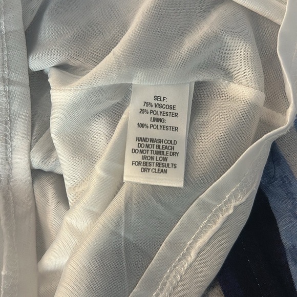Lulus Multitask-Queen Ivory and Blue Print Shift Dress small blue white - Picture 9 of 9